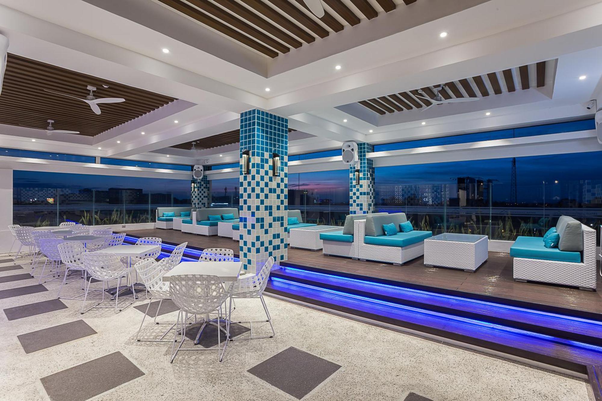 באקולוד Stonehill Suites מראה חיצוני תמונה